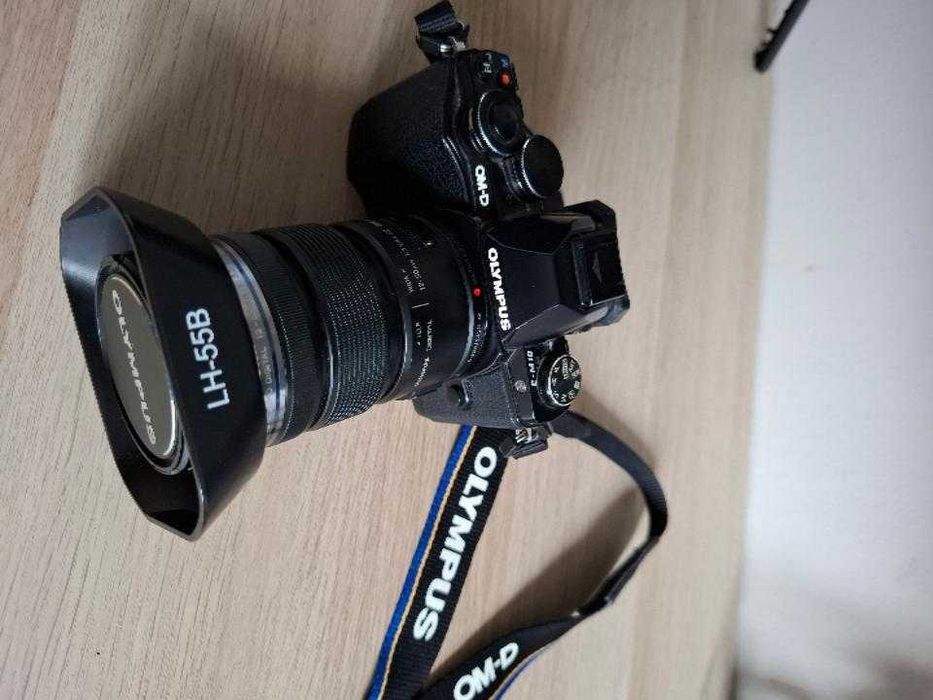 Aparat OLYMPUS E-M10 + Obiektyw M.ZUIKO DIGITAL 12-50 mm f/3.5-6.3 EZ