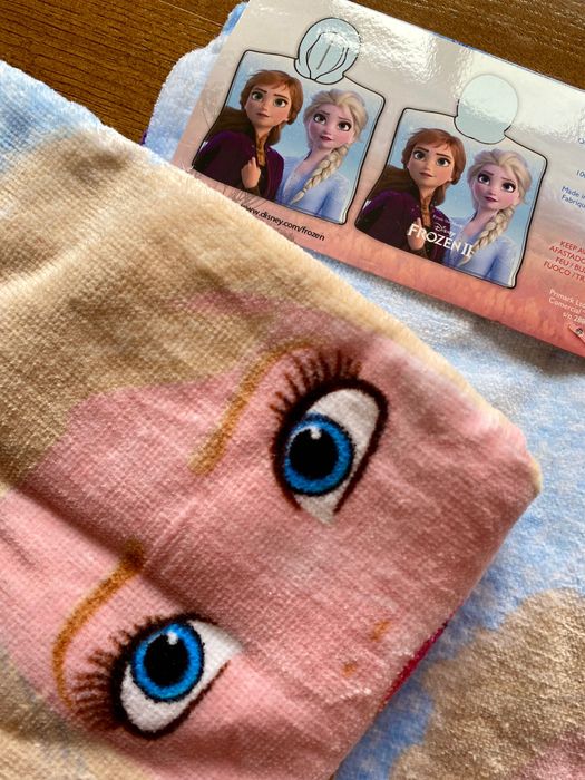 Ręcznik z kapturem Frozen Disney 100% bawełna Kraina Lodu Elsa Towel