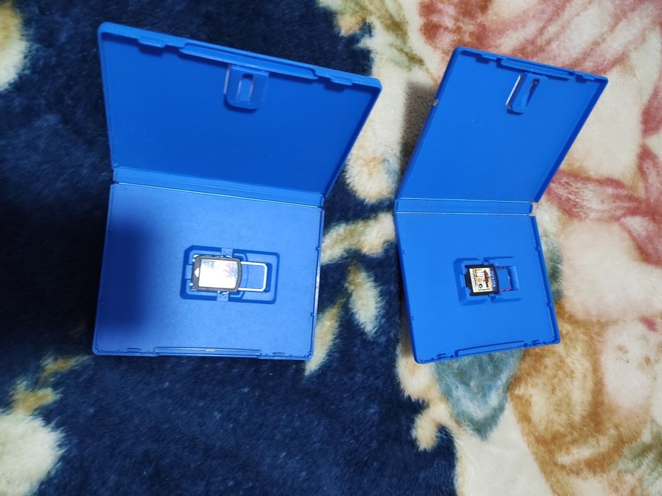 Vendo 2 jogos  para PS Vita