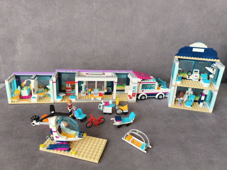 Lego Friends 41318 Szpitala w Heartlake
