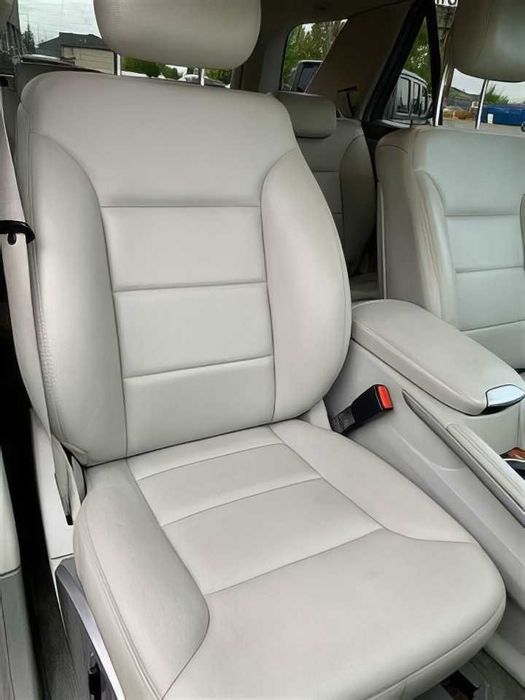 Mercedes-Benz M-Class ML 350 4MATIC      2011