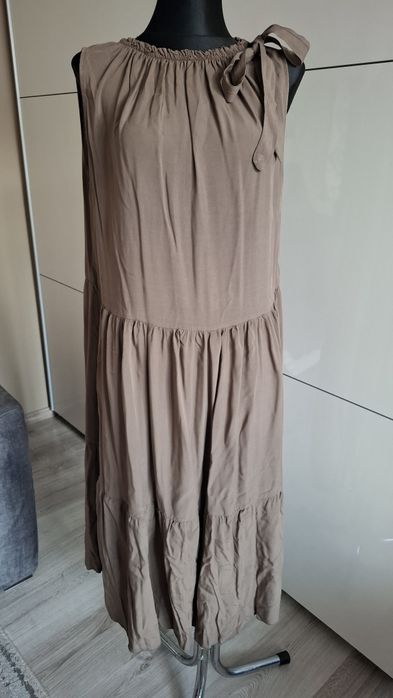 Sukienka viscozowa fango