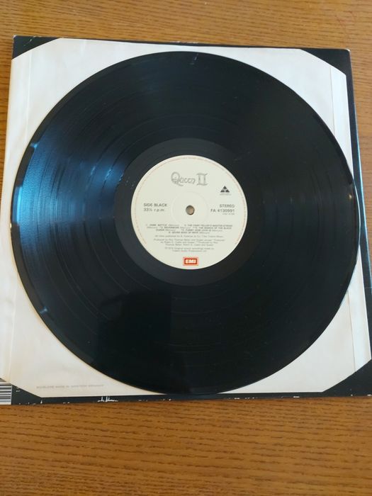 Queem II edição inglesa