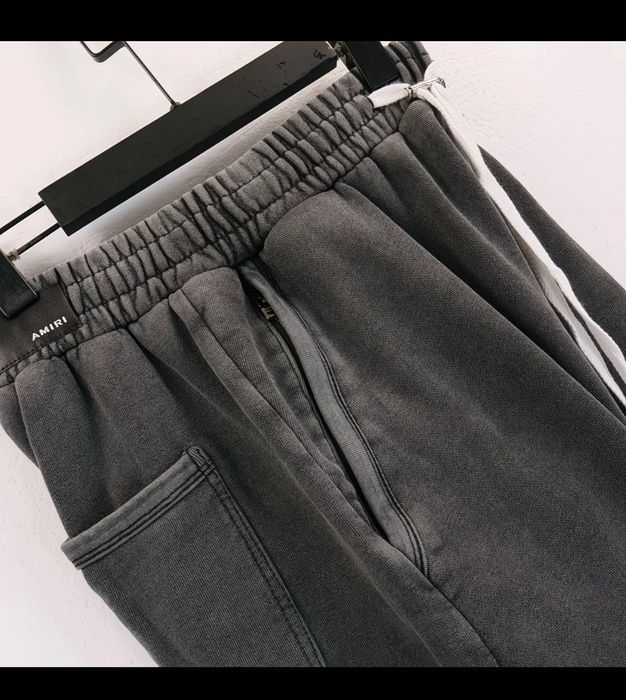 Спортивний костюм AMIRI
