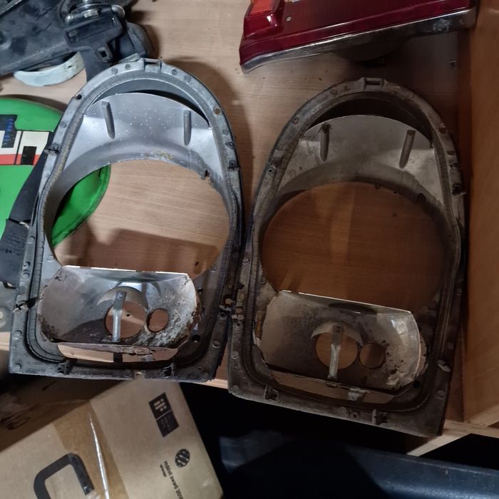 Dekle mercedes ponton skrzydlak