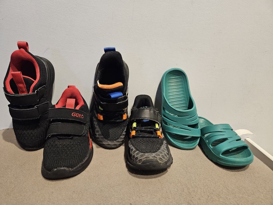 Buty sportowe dla chłopca adidasy i klapki