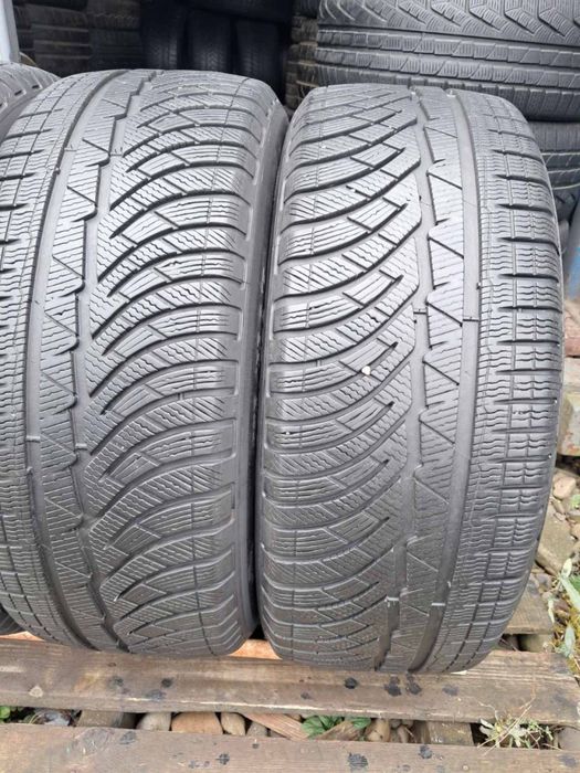 Зимові шини Michelin 235/55 R17