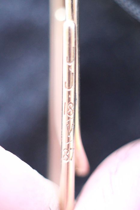 Mola/Clip de Notas em Ouro Inglês