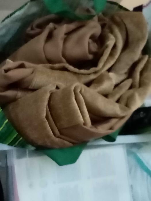 Sofá moderno (Bege) + Conj. Sofá 3 lugares+Sofá Individual (Camel)