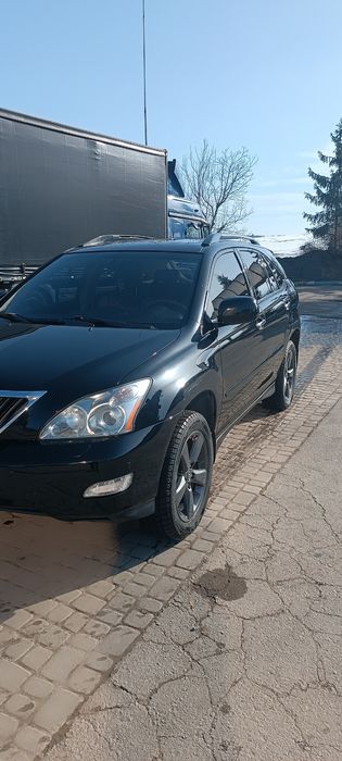 Продаю Лексус  RX 350