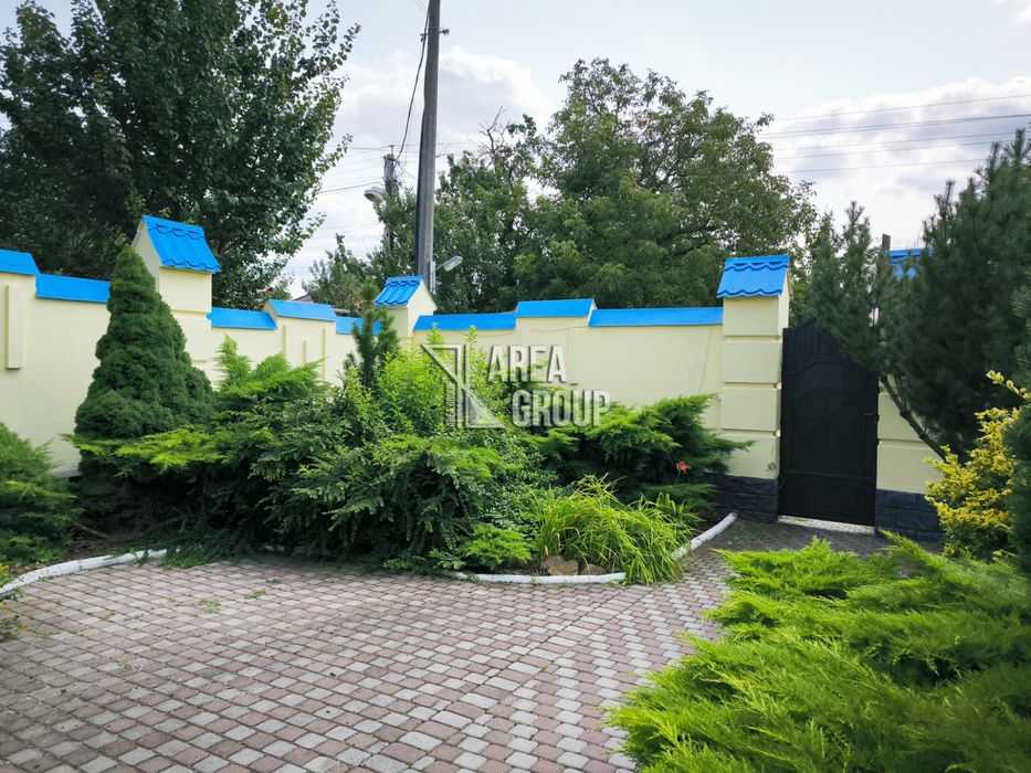 Два укомплектовані будинки з ремонтом для Вашої родини в ТОП локації