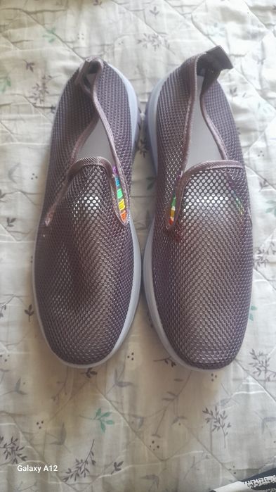 Продам мокасины летние