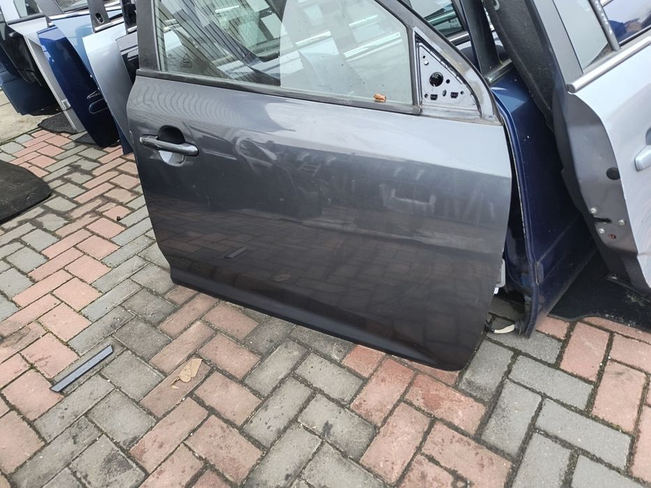 Дверка Kia Ceed 2006-2012