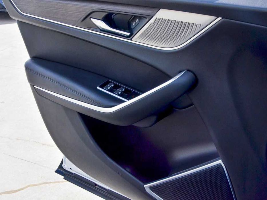 Jaguar F-Pace 2.0d R-Sport | Nacional | 130.000km | Full Look R-Sport