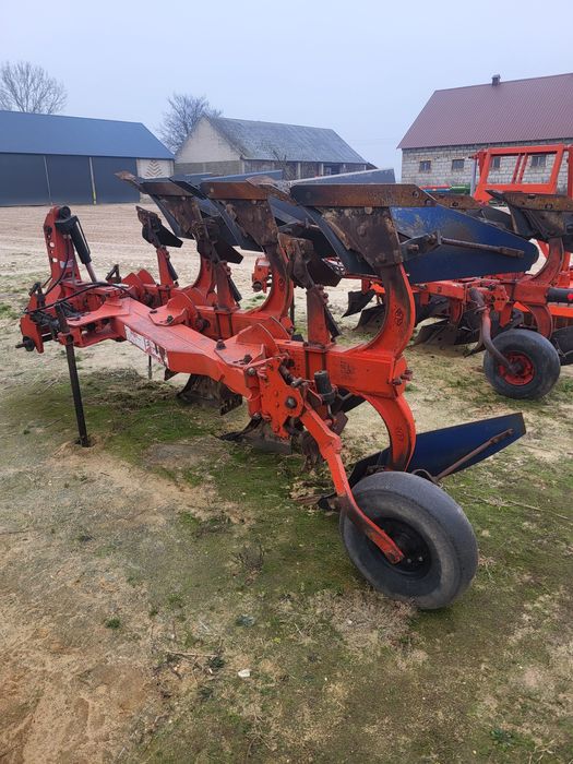 Pług Gregoire Besson 3 skibowy obrotowy hydraulika resory non stop
