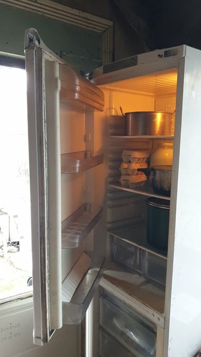 Аристон двухмоторный продам, 2 метра