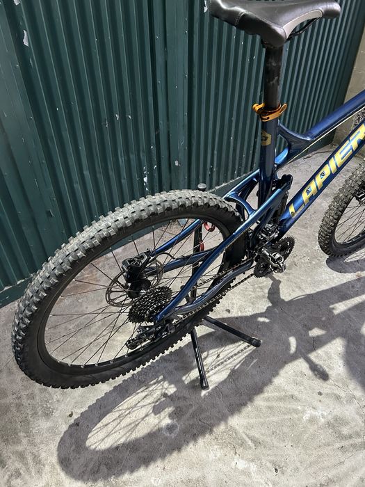 Bicicleta enduro La pierre