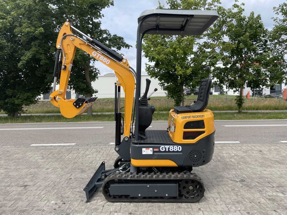 Gąsienicowa minikoparka GT880 Comfort Machinery, silnik KOOP Gunter Grossmann