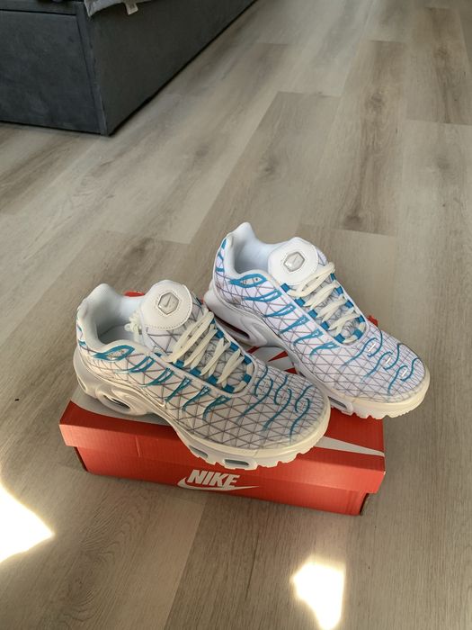 Nike air max plus