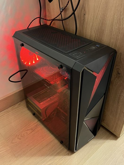Komputer stacjonarny – i5/Xeon + GTX 1050 Ti + 16 GB RAM + SSD + 1 TB