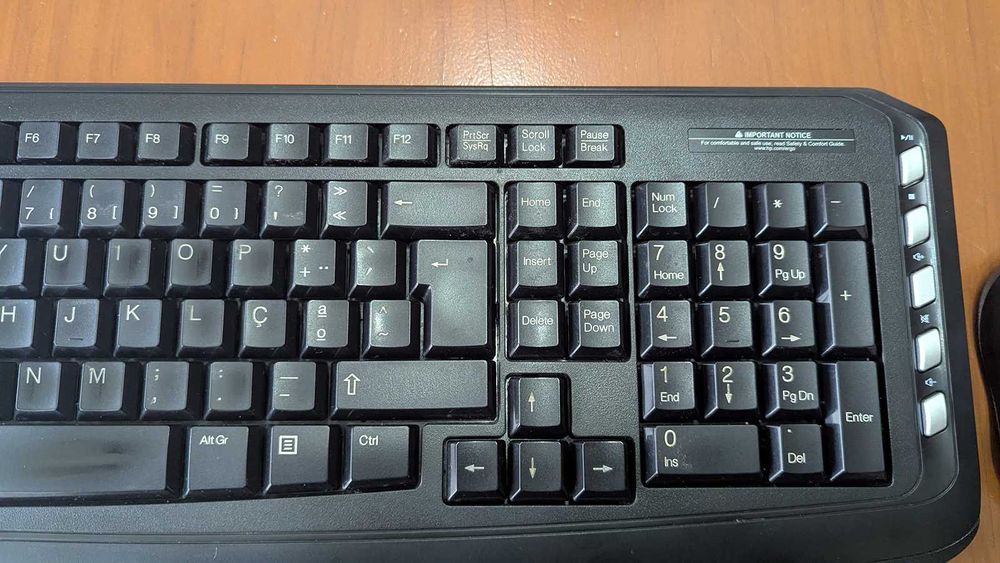 HP - Teclado + Rato s/Fios KBIM e G33M