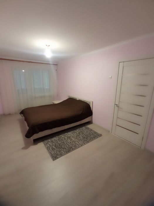 Продаю 2к. кв. пр. Центральний-Водопровідна