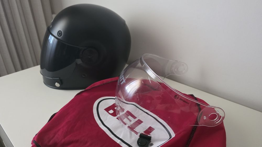 Bell Bullit DLX (L)