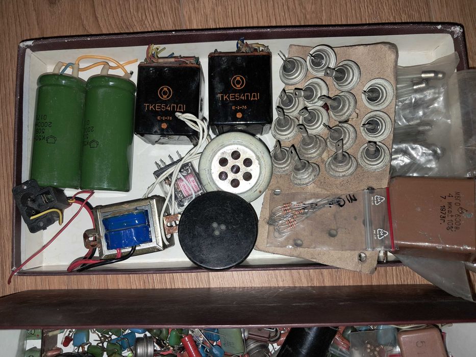 Радіодеталі радянські