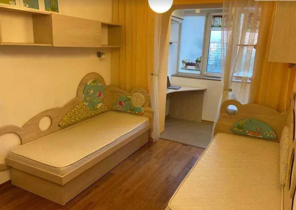 Без% 2к вул.Полку Азов 25 Цегла