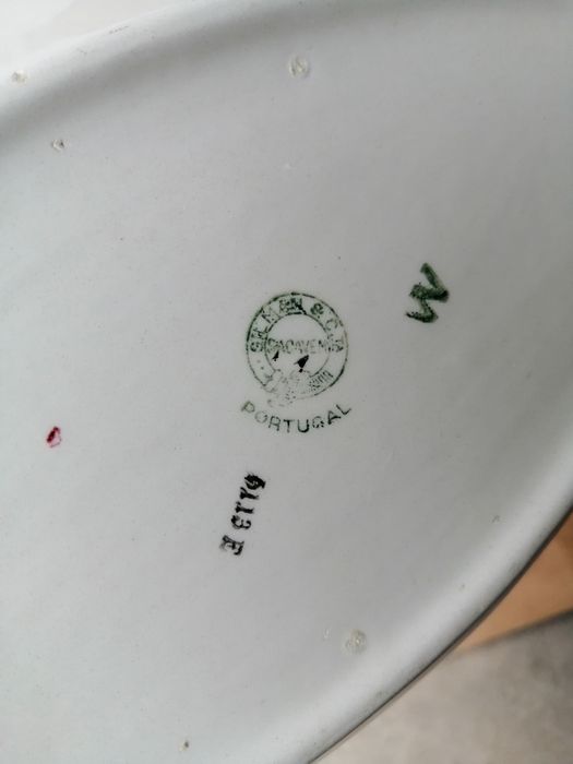 Sacavem Dinnerware Set64751425071106122