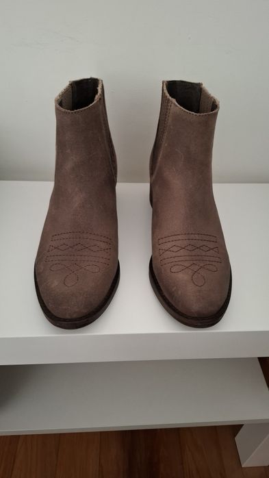 Botins FOREVA como NOVAS