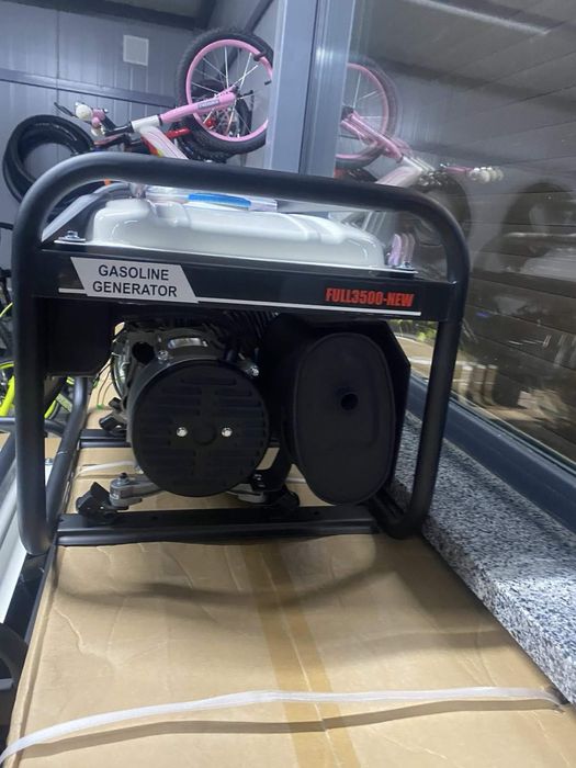 Генератор бензин майже новий