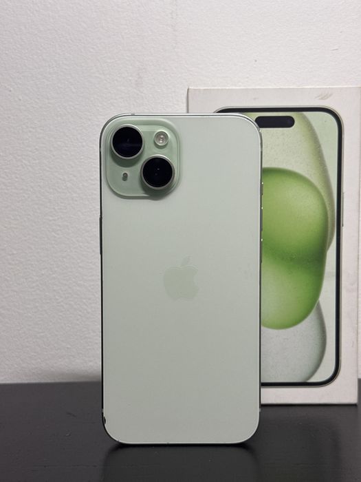iPhone 15 128 GB 100% bateri