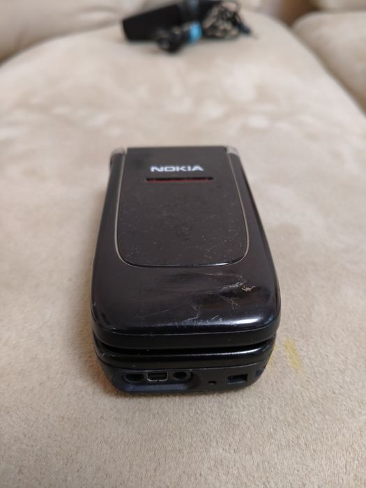 Телефон Nokia 6060 кнопочный Нокиа