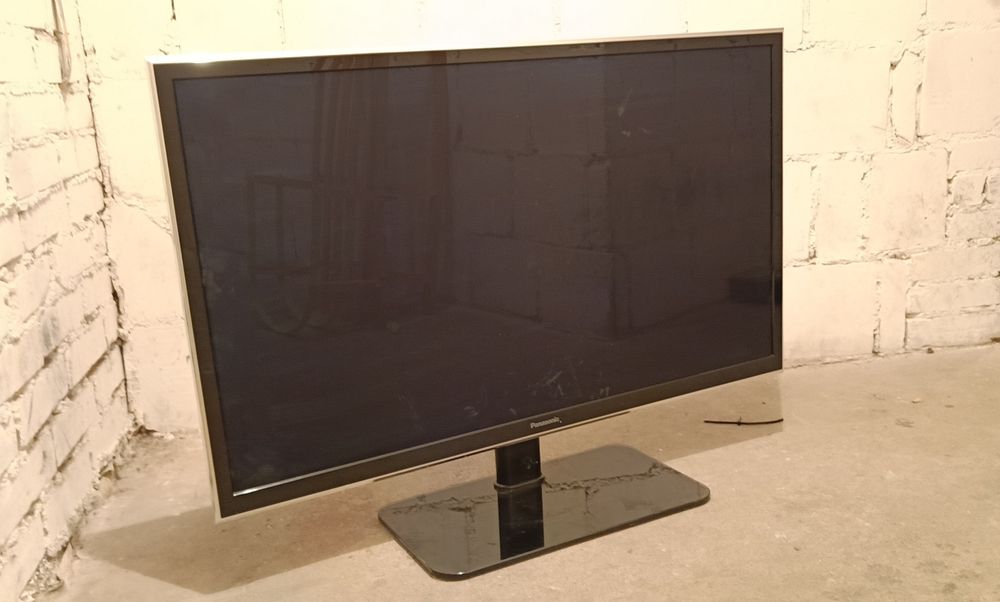 Telewizor plazmowy Panasonic 42 cale