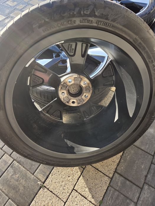 Super kolo Felgi Audi A4 18 5x112 8J ET40 8W0 A4 A5 B9