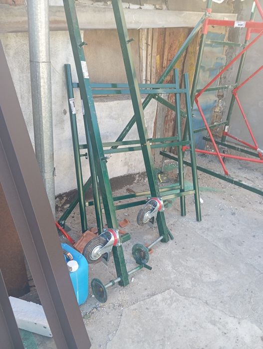 Аренда строительных лесов.