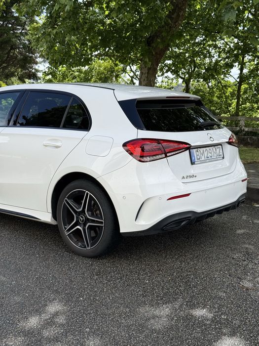 Mercedes A250e AMG Garantia