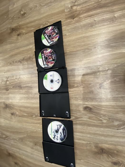 Продам диски на Xbox 360