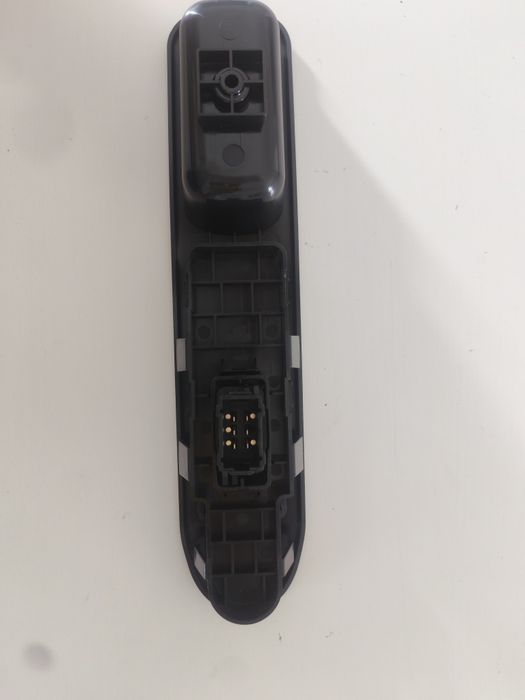 Botão / Interruptor/ Comando de vidros compatível com Peugeot/ Citroen Peugeot