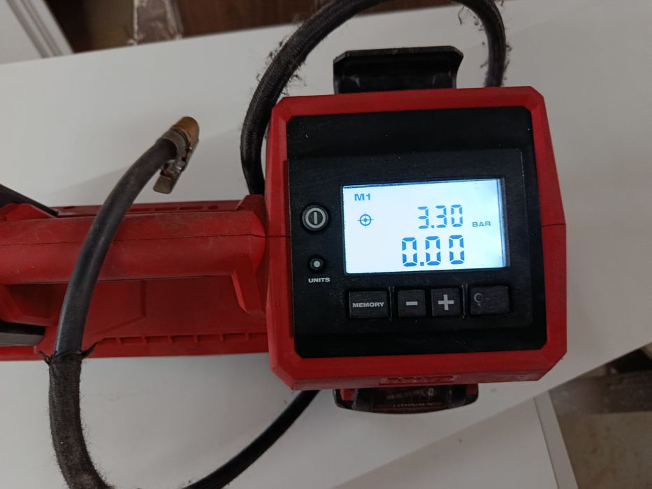 Sprzedam kompresor Milwaukee m18