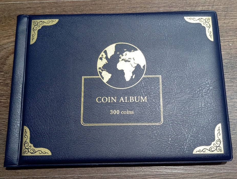 Альбом на 300 монет