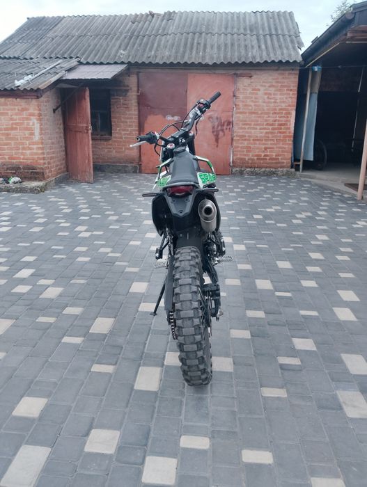 Продам мотоцикл spark sp250 p-1