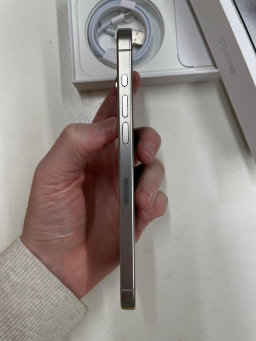 iPhone 15 Pro Max 256Gb Titanium White c/novon