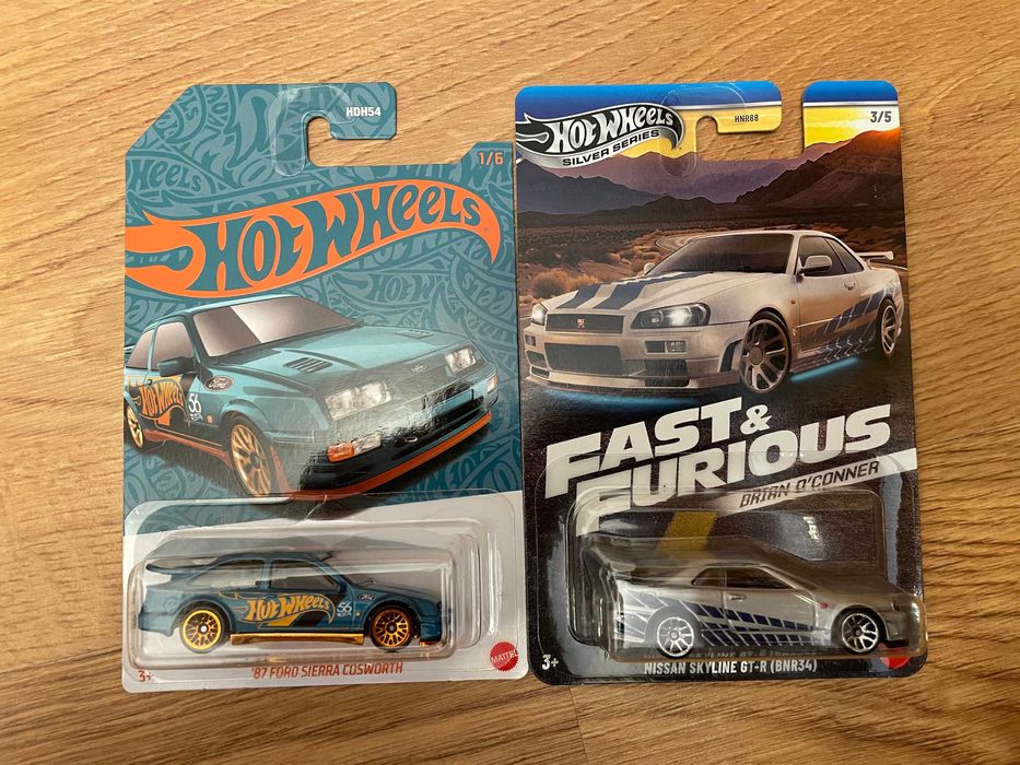 30x Hot Wheels Silver Series (pół-premium)