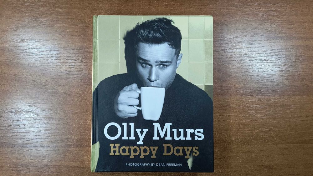 Olly Murs Happy Days: Official illustrated autobiography На английском