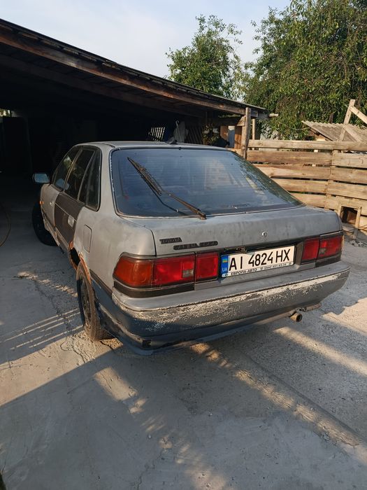 toyota  Carina 2