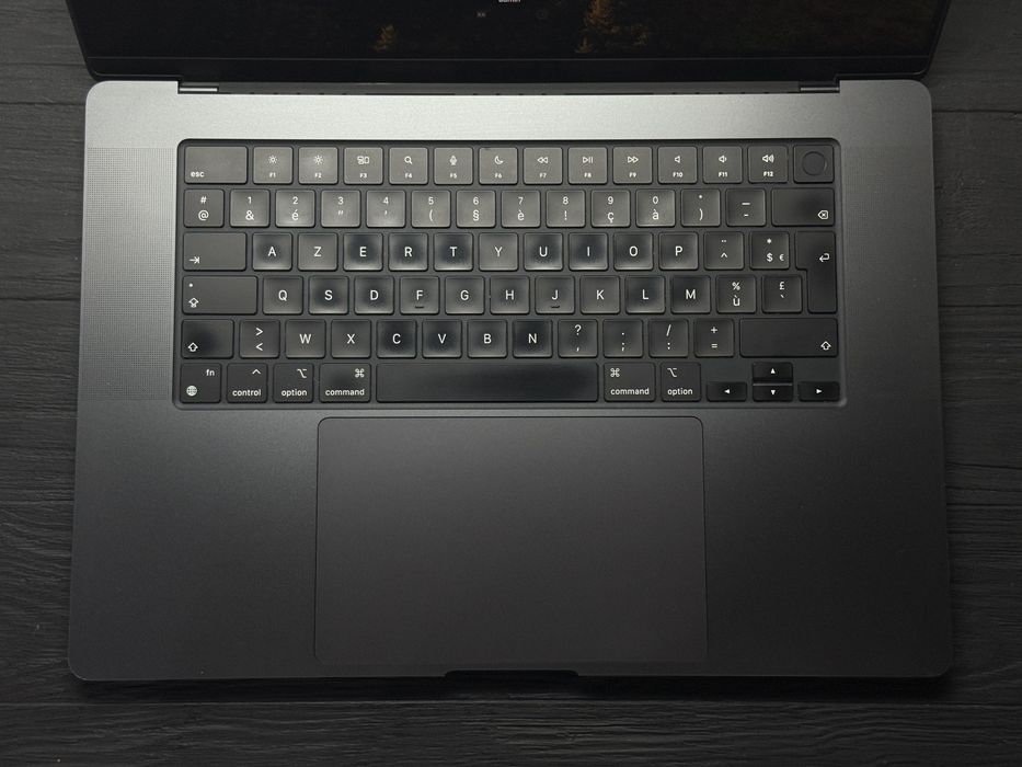 MAГAЗИН MacBook Pro 16 2023 M3 Max/64gb/1tb/40gpu Trade-In/Oбмeн