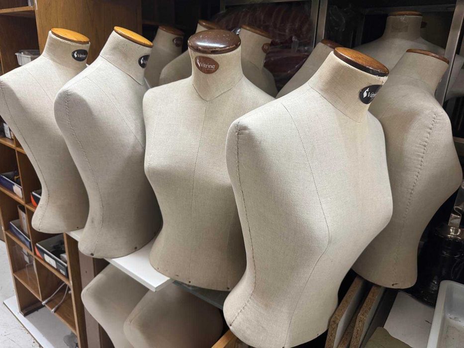 Bustos Homem e Senhora com pés, vários modelos