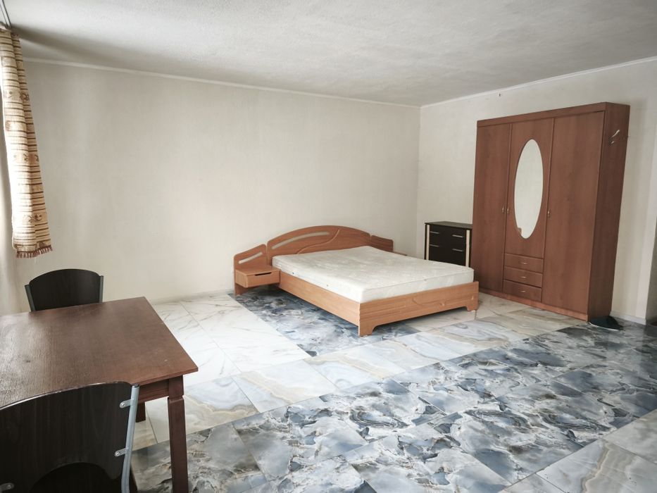 Здається квартира - студія